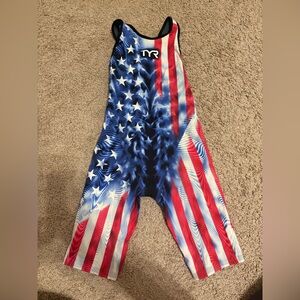 TYR Venzo Tech Suit Sz 26 Swimming